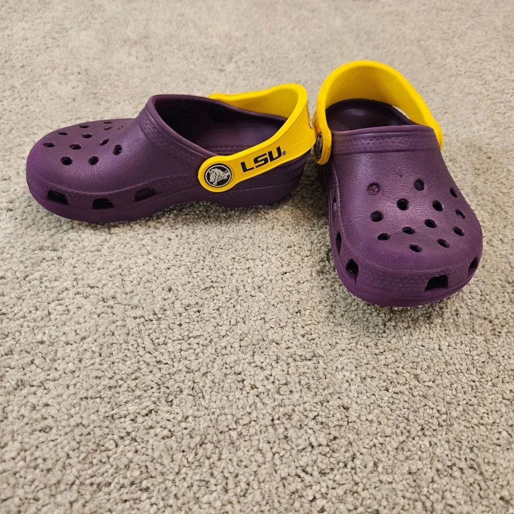 Crocs Toddler 8/9 LSU Tigers Purple Gold Clogs NCAA Licensed‎ Team Shoes